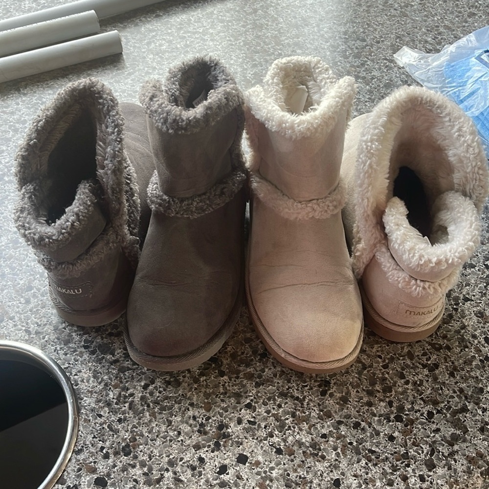 2 pairs, Makalu Yara texted upper boots women’s 7.5M gray & tan faux fur lined‎
